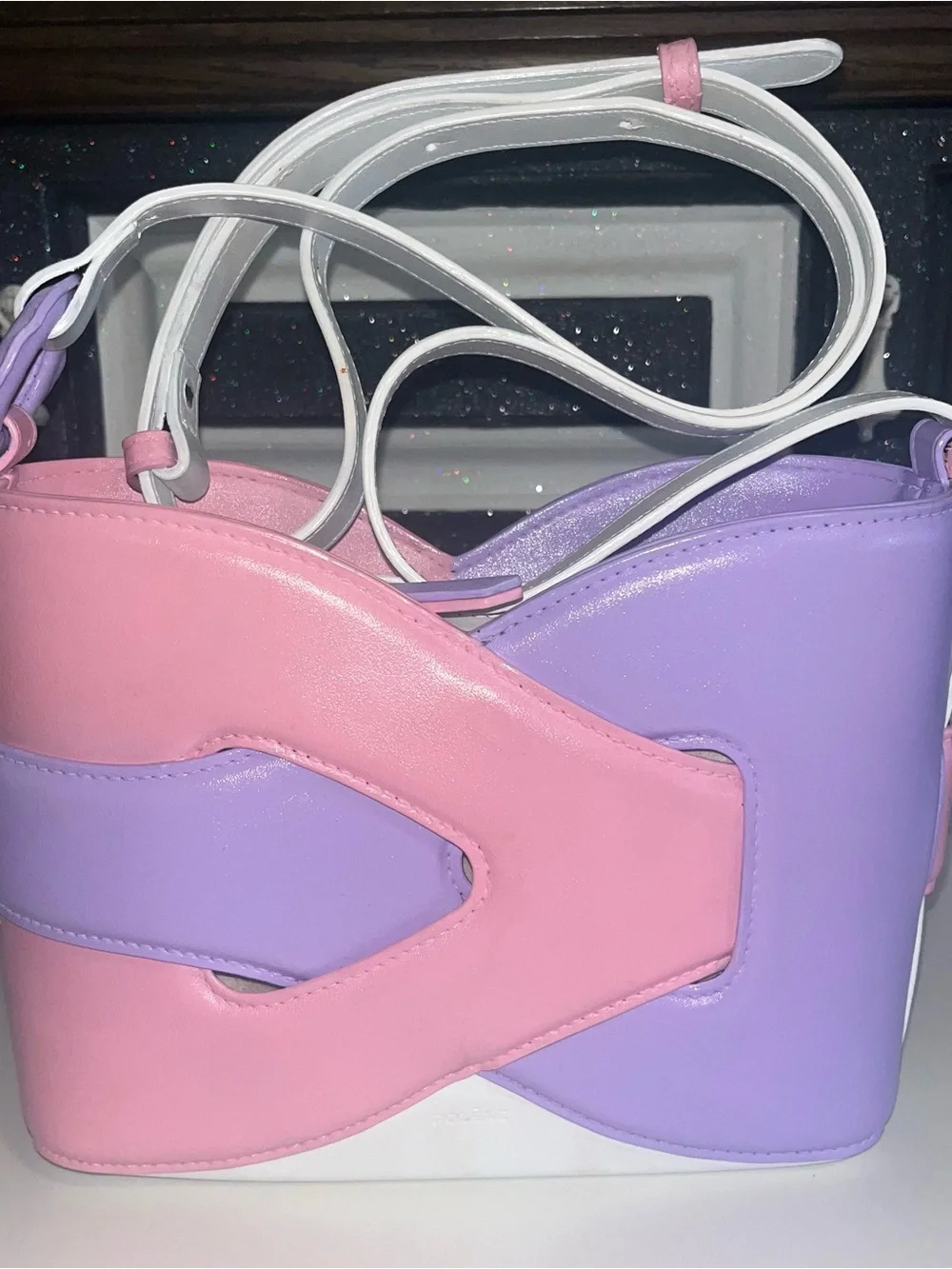 The Unbranded Brand stylish pastel